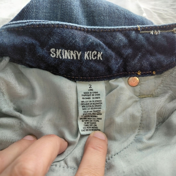 American Eagle Outfitters Blue Skinny Kick Jeans - Picture 7 of 7